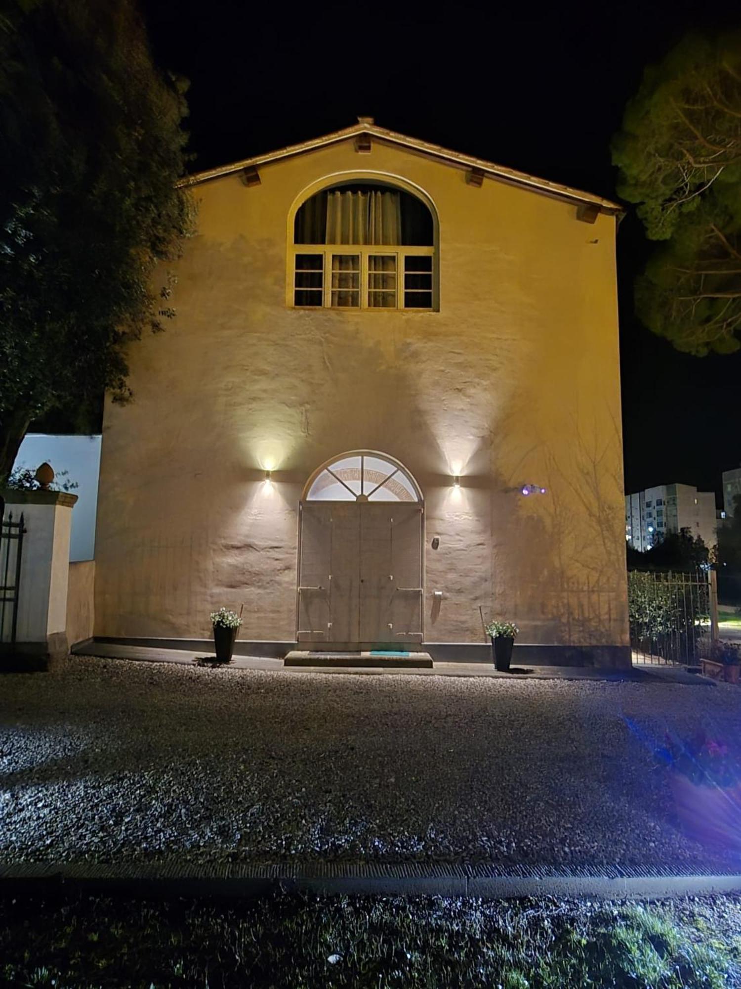 La Villa Apartments Tinaia - Excellent For Sardegna & Corsica - 6-8 Beds - Private Parking Included With Camera ลีวอร์โน ภายนอก รูปภาพ